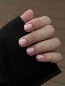 Model Manichiura 4 - SN Beauty Salon