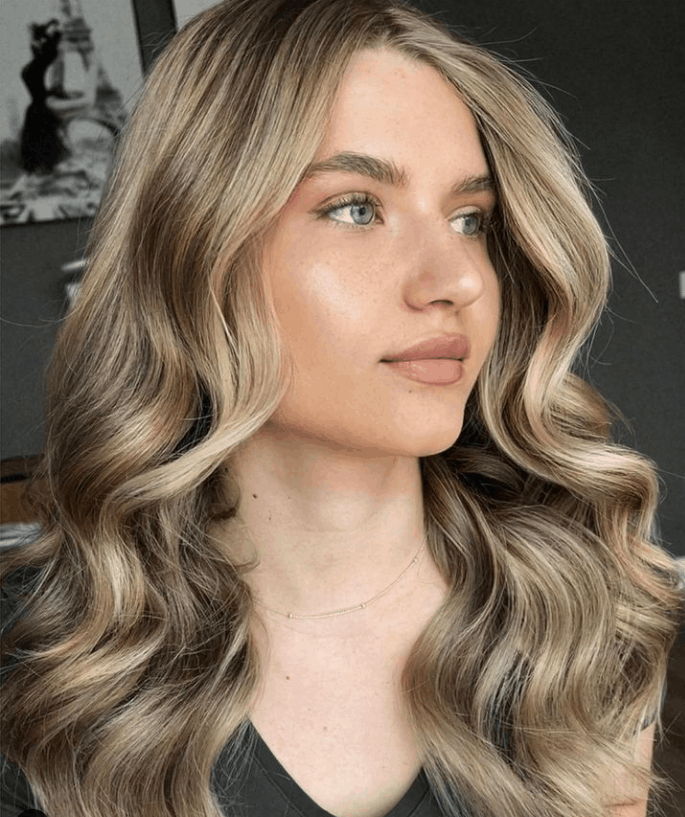 Vopsit Păr Femei - Salon Sandra Nicoară Timișoara